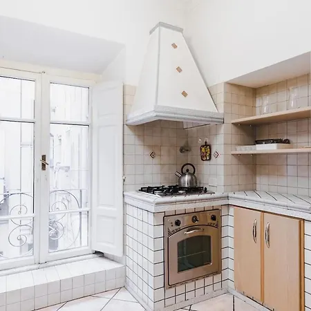 Elegant Via Veneto By Varental * Rom