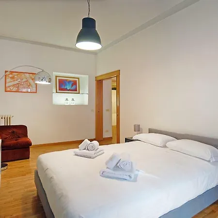 Elegant Via Veneto By Varental